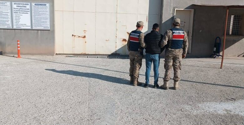 Hakkında 26 yıl kesinleşmiş hapis cezası bulunan firari şahıs yakalandı