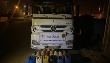 Ağrı’da kaçak yakıt ve sigara ele geçirildi