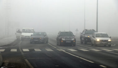 Ağrı’da sis hayatı felç etti