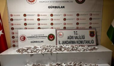 Ağrı’da 49 kilo 550 gram bileklik ve yüzük yakalandı