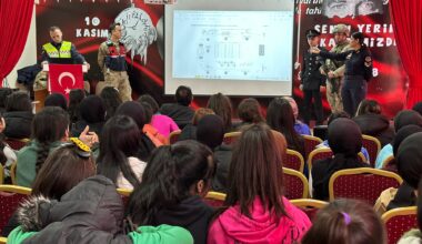 Çocuklara Jandarmayı anlattılar