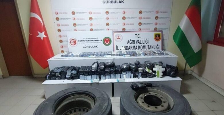 Ağrı’da 123 bin 800 Uyuşturucu hap ile çok miktarda tıbbi malzeme ele geçirildi