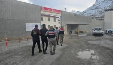 26 YIL HAPİS CEZASI OLAN FİRARİ KISKIVRAK YAKALANDI