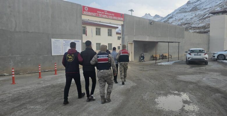 26 YIL HAPİS CEZASI OLAN FİRARİ KISKIVRAK YAKALANDI