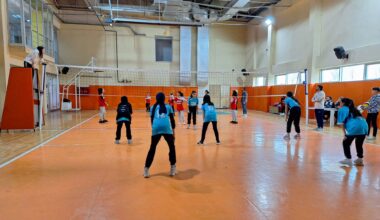 Voleybol İlçe Birinciliği Müsabakaları Başladı
