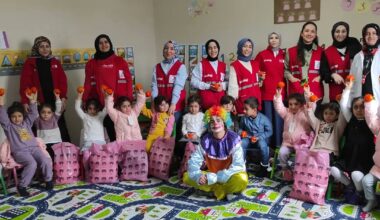 ‘’Çocukların Gülümsemesi Dünyaya Bedel’’