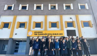 LGS’ye Hazırlanan Öğrenciler Liseleri Gezdi