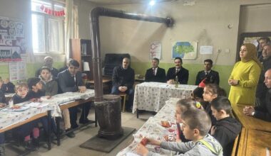 Kaymakam Ali Yıldırım Buzhane İlkokul’unda Kutlamalara Katıldı