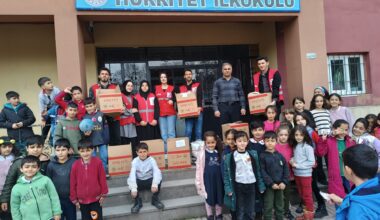 “Bir sınıf Bir Koli” projesi