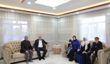 Vali Koç, Şehit Ailesinde İftar Yaptı