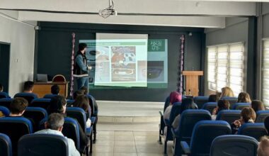 Lise Öğrencilerine Siber Suçlarla Alakalı Eğitim Veriliyor