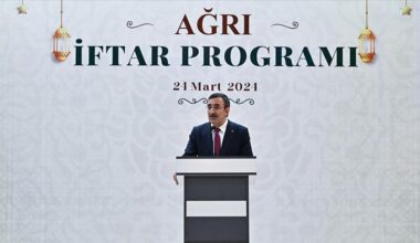 Cumhurbaşkanı Yardımcısı Cevdet Yılmaz Ağrı’da