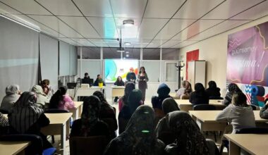 Ağrı’da KYK Kız Yurdunda Öğrencilere Hijyen Söyleşisi Düzenlendi