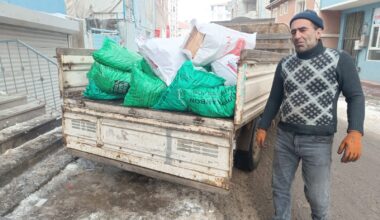 Ağrı’da Zorlu Kış Şartlarında Nakliyecilik