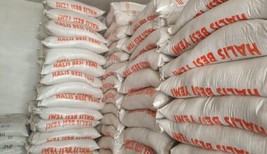 Ağrı’da Kış Şartları Çiftçileri Zorluyor: Yem Talebinde Artış 