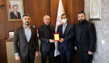 45 Yıllık Memur Tahsin Algör’e Anlamlı Veda