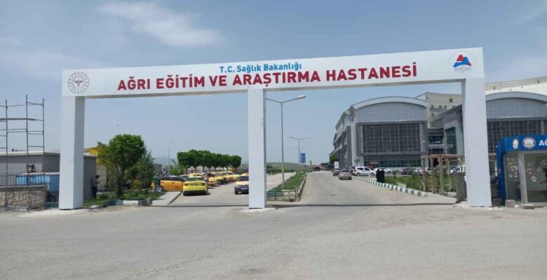 Ağrı EAH’da “Doğal Olan Normal Doğum” Bilgilendirmesi Yapılıyor