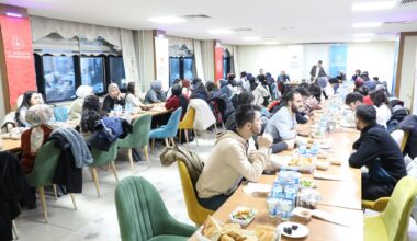 Ağrı Gençlik Merkezi’nden Gönüllülerle İftar Buluşması