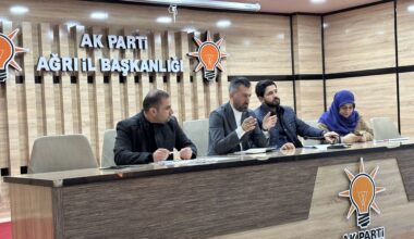 Ak Parti Ağrı İl Teşkilatında Yönetim Kurulu Toplantısı Gerçekleştirildi