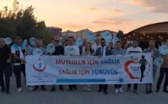 Ağrı’da Halk Sağlığı Haftası Etkinlikleri Büyük İlgi Gördü
